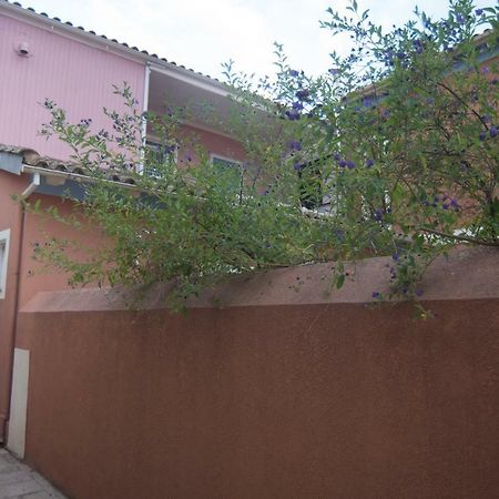 La Casa Rosa Lägenhet Lefkáda Exteriör bild